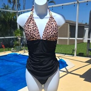 NWOT Leopard Print Halter Swimsuit Size Large